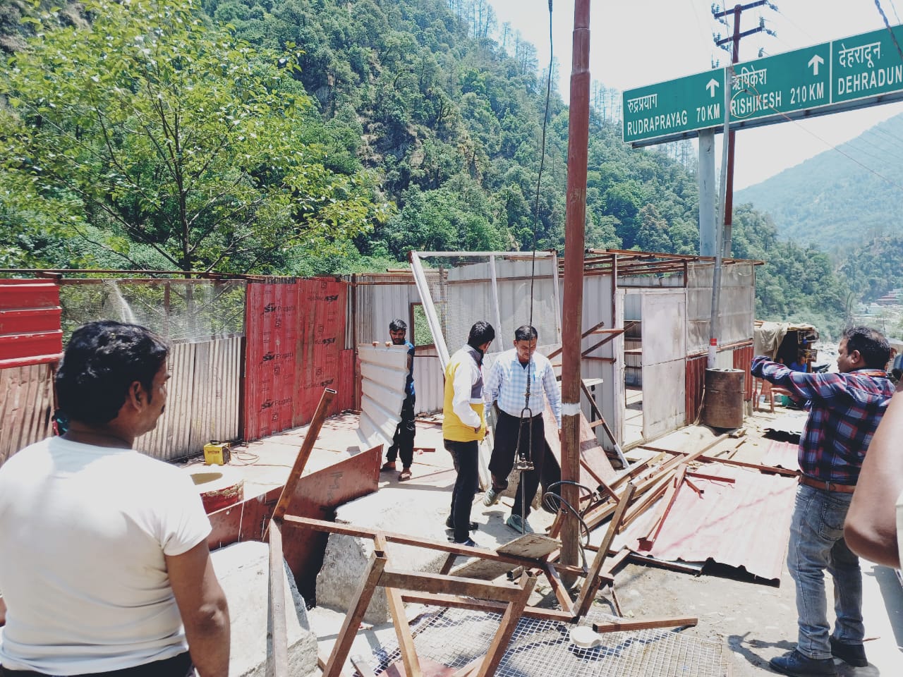 श्री केदारनाथ धाम की यात्रा को सुगम एवं सुव्यवस्थित ढंग से संचालित कराने के लिए राज्य सरकार एवं स्थानीय प्रशासन है प्रतिबद्ध