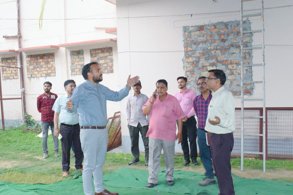 लोकसभा सामान्य निर्वाचन की मतगणना के लिए की जा रही तैयारियों एवं व्यवस्थाओं का जिला निर्वाचन अधिकारी ने लिया जायजा