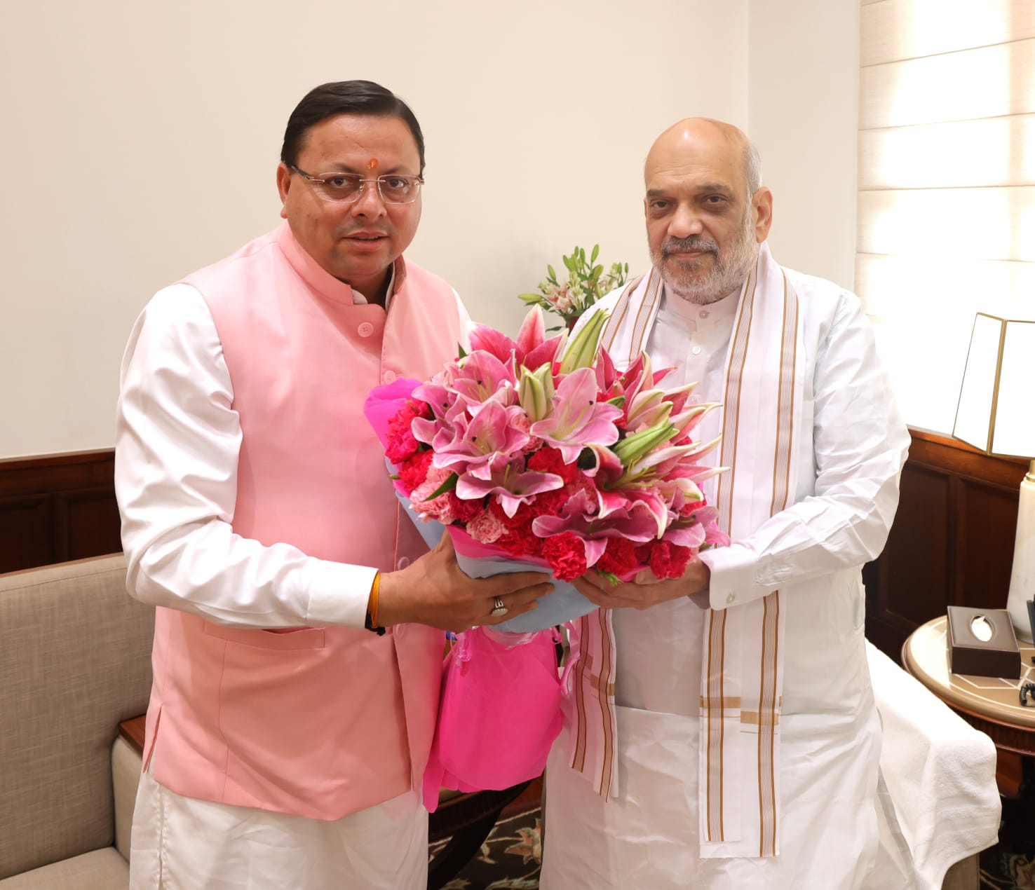 CM धामी ने केन्द्रीय गृह मंत्री अमित शाह से भेंट की
