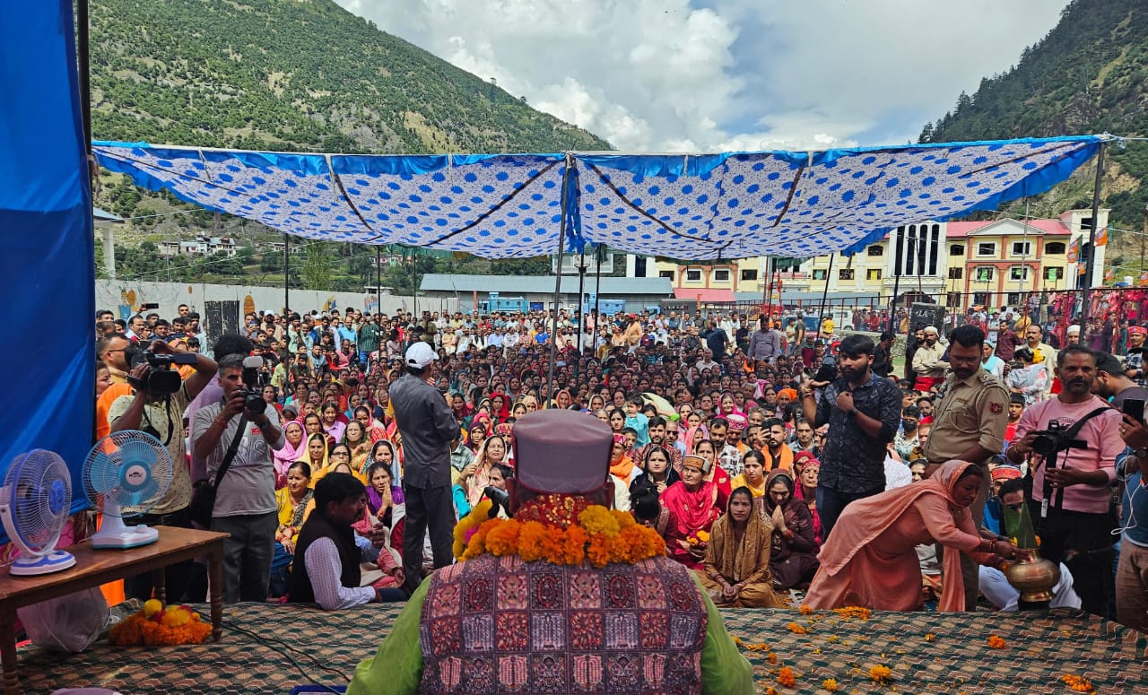 डबल इंजन सरकार करेगी जम्मू कश्मीर का कायाकल्प: महाराज