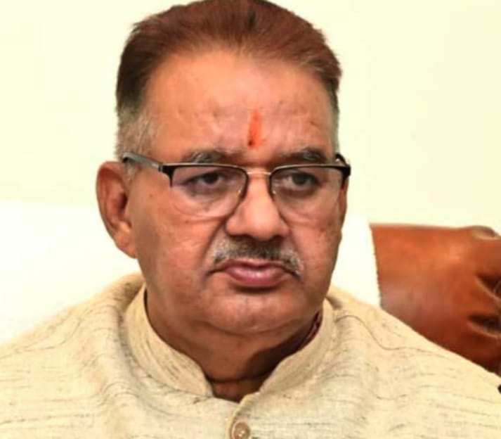 कैबिनेट मंत्री गणेश जोशी ने किया कैमल बैक रोड के निर्माण कार्यों का निरीक्षण, कार्य शीघ्र पूर्ण करने के निर्देश