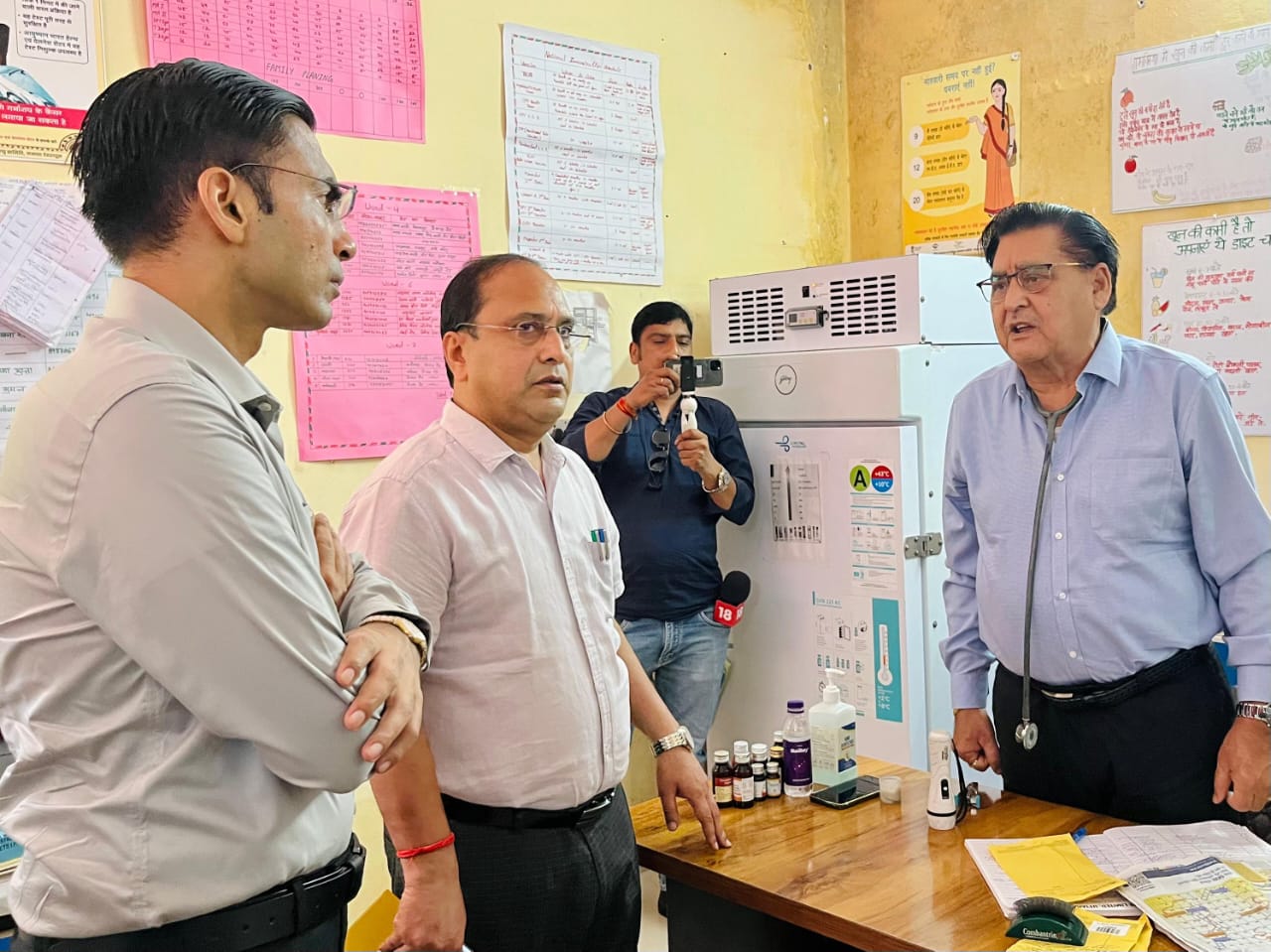 फिर एक्शन में देहरादून डीएम, 12 अस्पतालों का औचक निरीक्षण