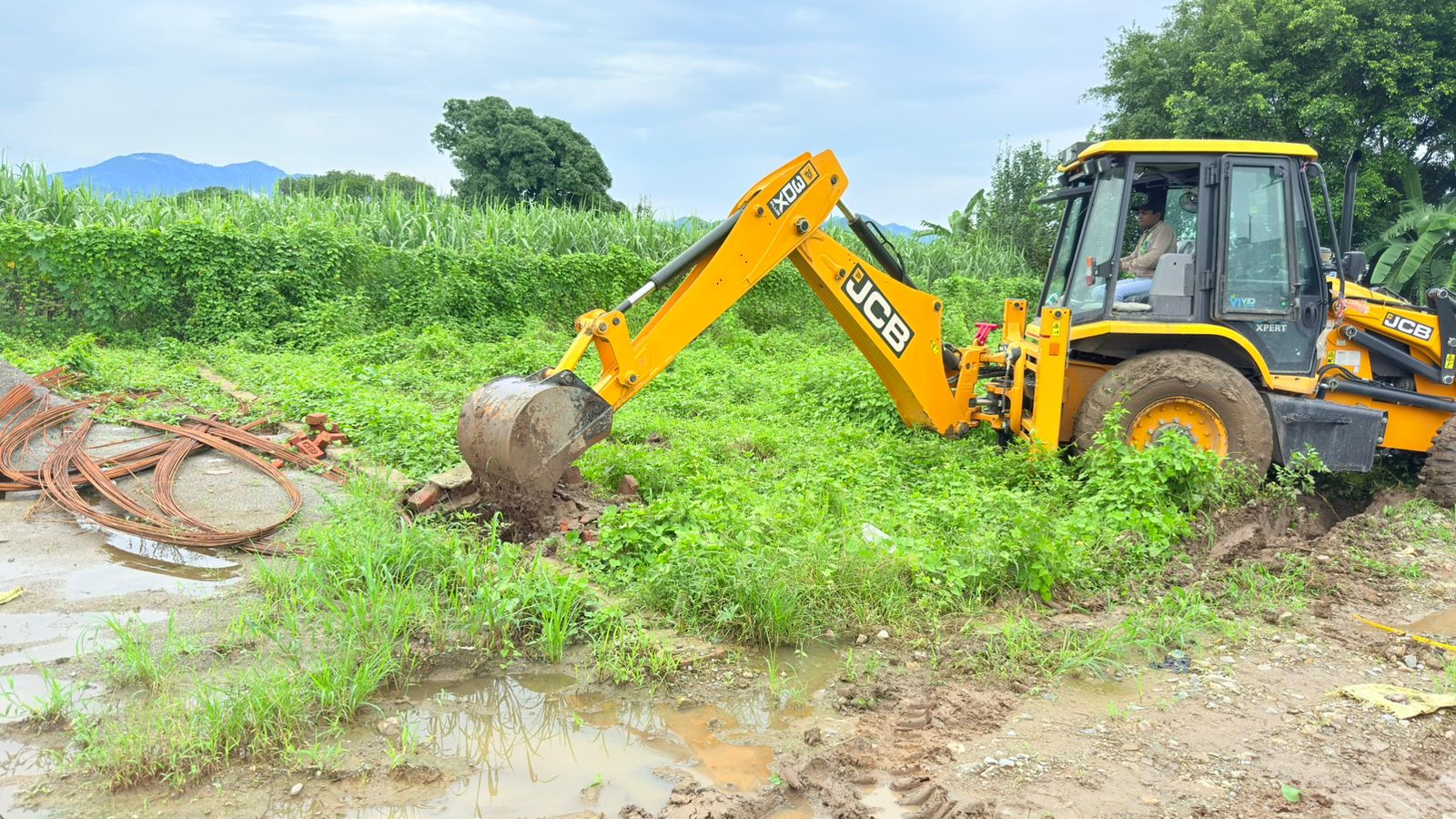 एमडीडीए की बड़ी कार्रवाई, अवैध निर्माण और प्लॉटिंग पर चला बुलडोजर, कई भवन ध्वस्त व सील