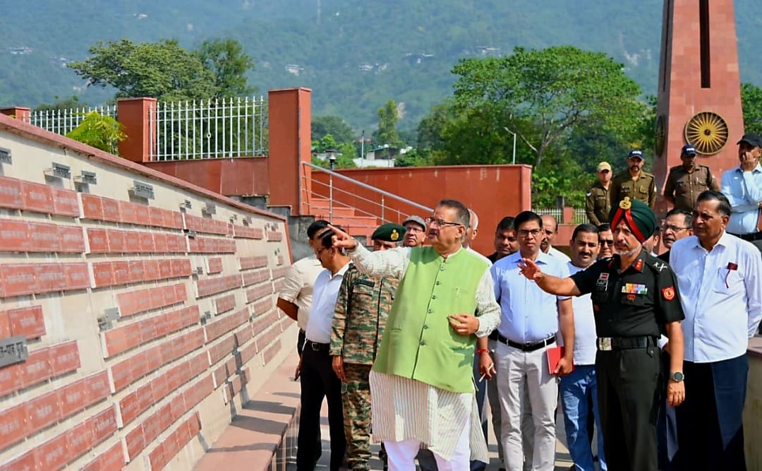 मंत्री गणेश जोशी ने किया निर्माणाधीन सैन्यधाम के निर्माण कार्य की प्रगति का निरीक्षण