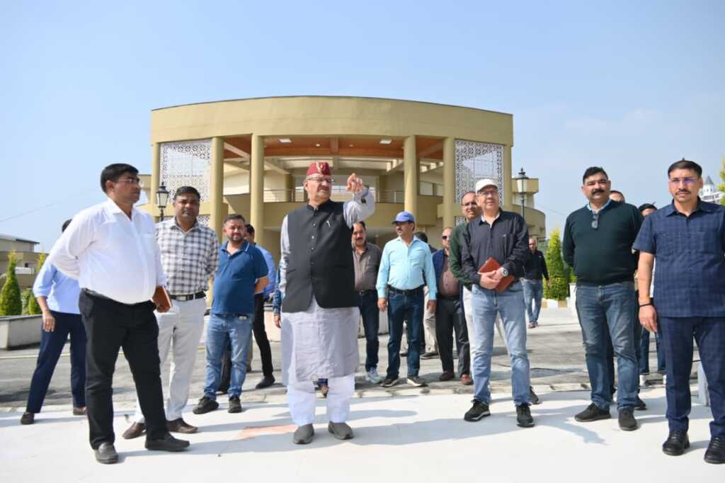 सैनिक कल्याण मंत्री गणेश जोशी ने किया सैन्यधाम निर्माण कार्यों का निरीक्षण