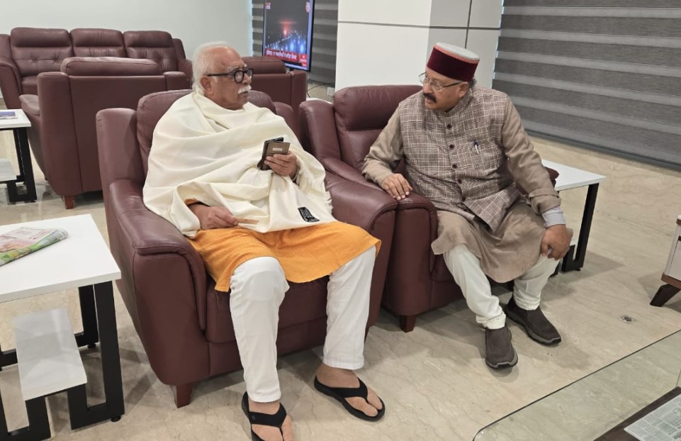 महाराज ने गोवा के राज्यपाल का देवभूमि आगमन पर किया स्वागत