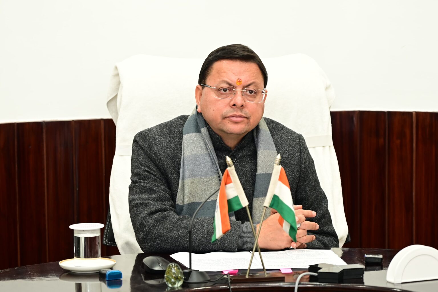 मुख्यमंत्री धामी ने विभिन्न विकास कार्यों के लिए दी वित्तीय स्वीकृति