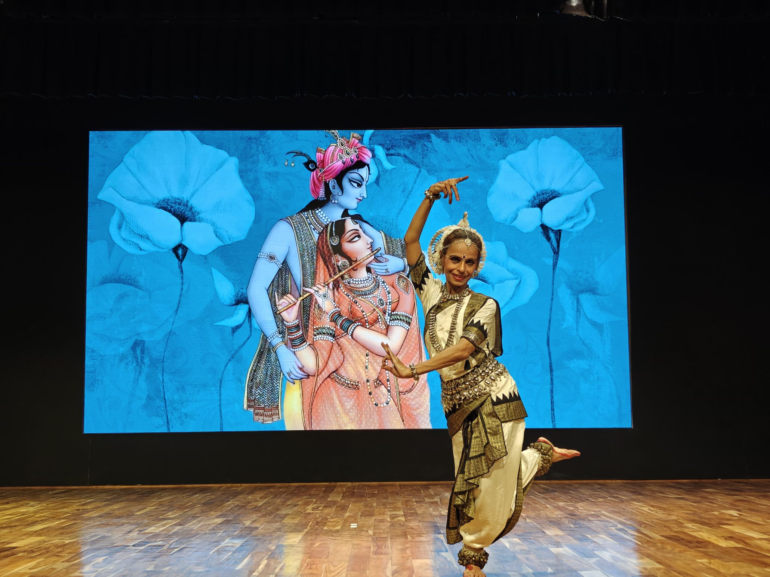 विरासत कला उत्सव में सजी शास्त्रीय नृत्य की अनुपम छटा, लेखक गाँव में झूमे दर्शक