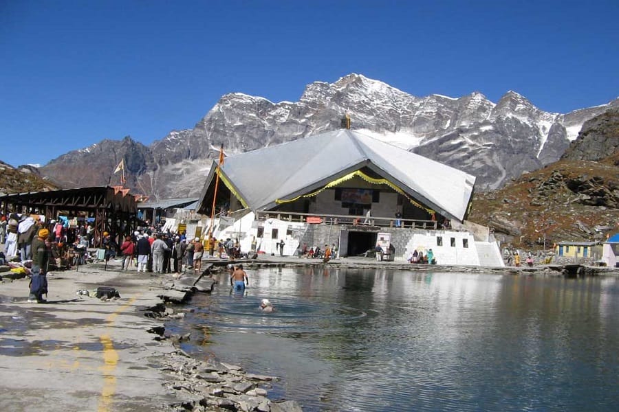 23 मई को खुलेंगे सिखों के पवित्र तीर्थ स्थल हेमकुंड साहिब के कपाट