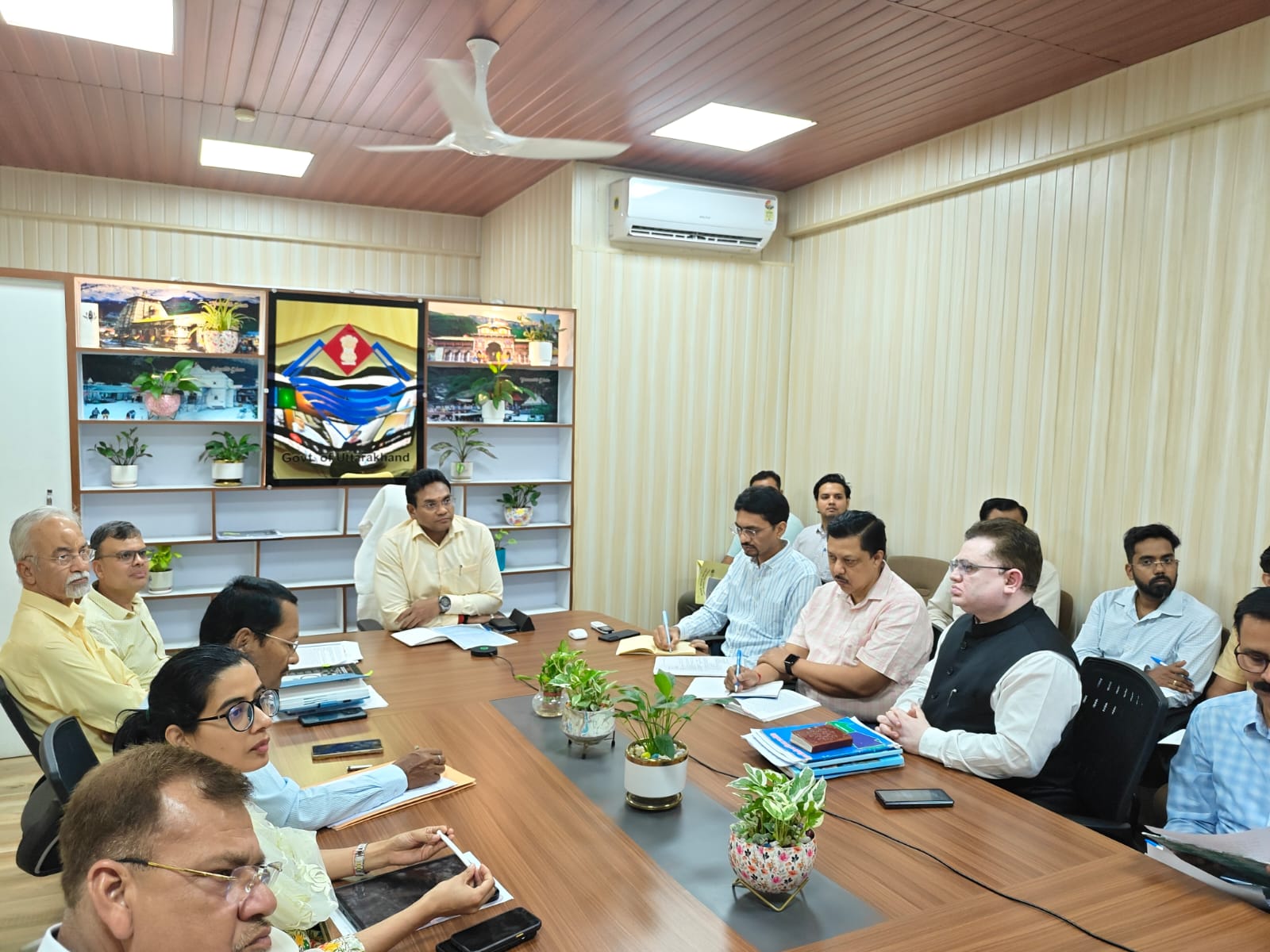 रेरा पोर्टल से जुड़ेगा मानचित्र स्वीकृति सिस्टम, अवैध निर्माण पर सख्ती के संकेत
