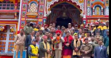 राज्यपाल गुरमीत सिंह ने किए बदरीविशाल के दर्शन