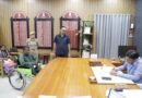 100% दिव्यांग पिता, 65% दिव्यांग माता; तीन बेटियों के परिवार को जिला प्रशासन का सहारा