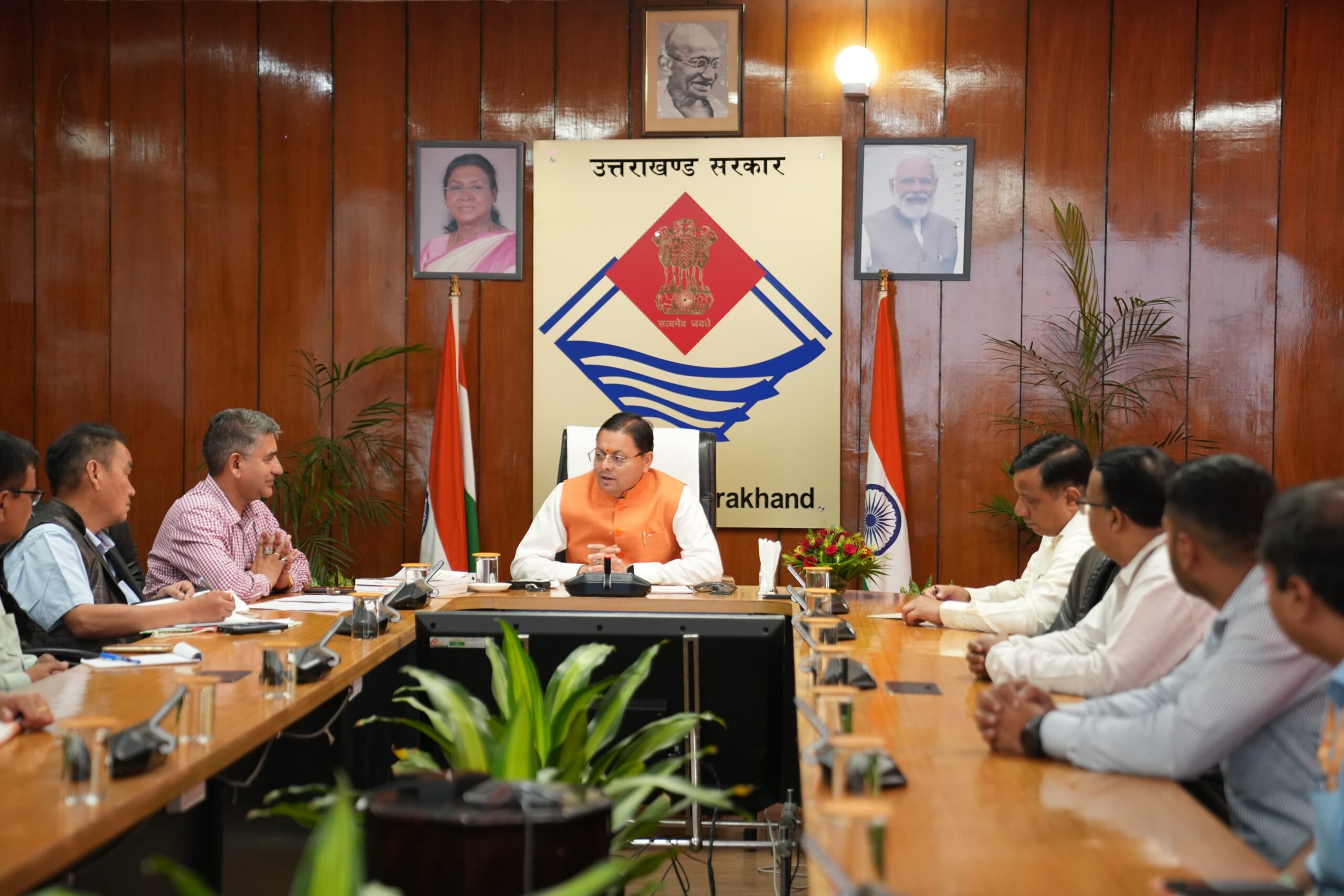 मुख्यमंत्री पुष्कर सिंह धामी ने किया ‘मेरी योजना’ पुस्तक ऑडियो क्लिप का अनावरण