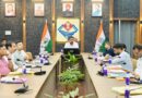 अधिकारी कार्य समय पर पूरे करें, नहीं तो होगी कार्रवाई: डीएम दून