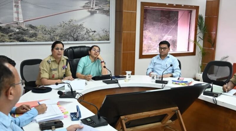 सड़क सुरक्षा को लेकर प्रशासन सख्त, दुर्घटना संभावित स्थलों पर होंगे सुधार कार्य