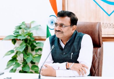 देहरादून: टिहरी लेक ग्लोबल डेस्टिनेशन को लेकर हुई हाई पॉवर कमेटी की बैठक