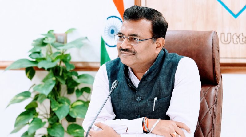 देहरादून: टिहरी लेक ग्लोबल डेस्टिनेशन को लेकर हुई हाई पॉवर कमेटी की बैठक
