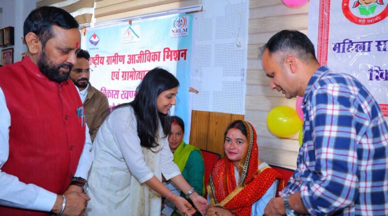 खिर्सू में जनसेवा शिविर: 21 शिकायतें दर्ज, अधिकांश का मौके पर निस्तारण