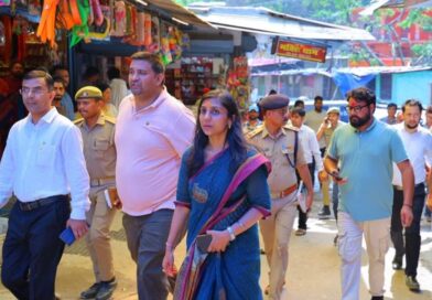 कांवड़ यात्रा से पहले DM ने नीलकंठ क्षेत्र की तैयारियों का लिया जायजा