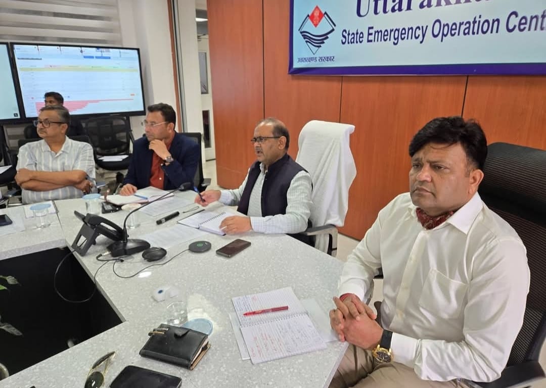 जल्द से जल्द खोली जाएं ग्रामीण सड़कें-सुमन