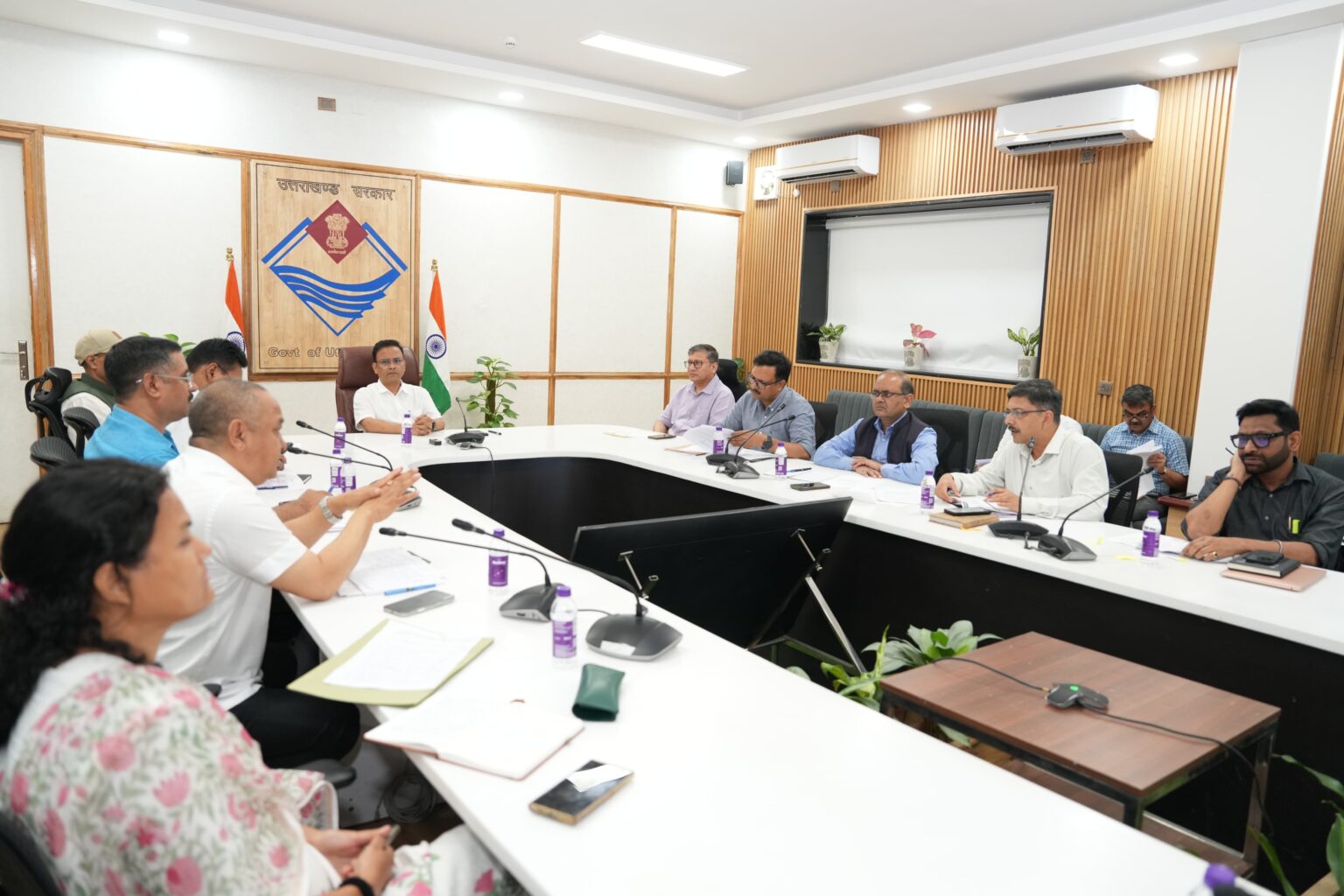 प्रमुख सचिव ने की चम्पावत विधान सभा क्षेत्र की सीएम घोषणाओं की समीक्षा