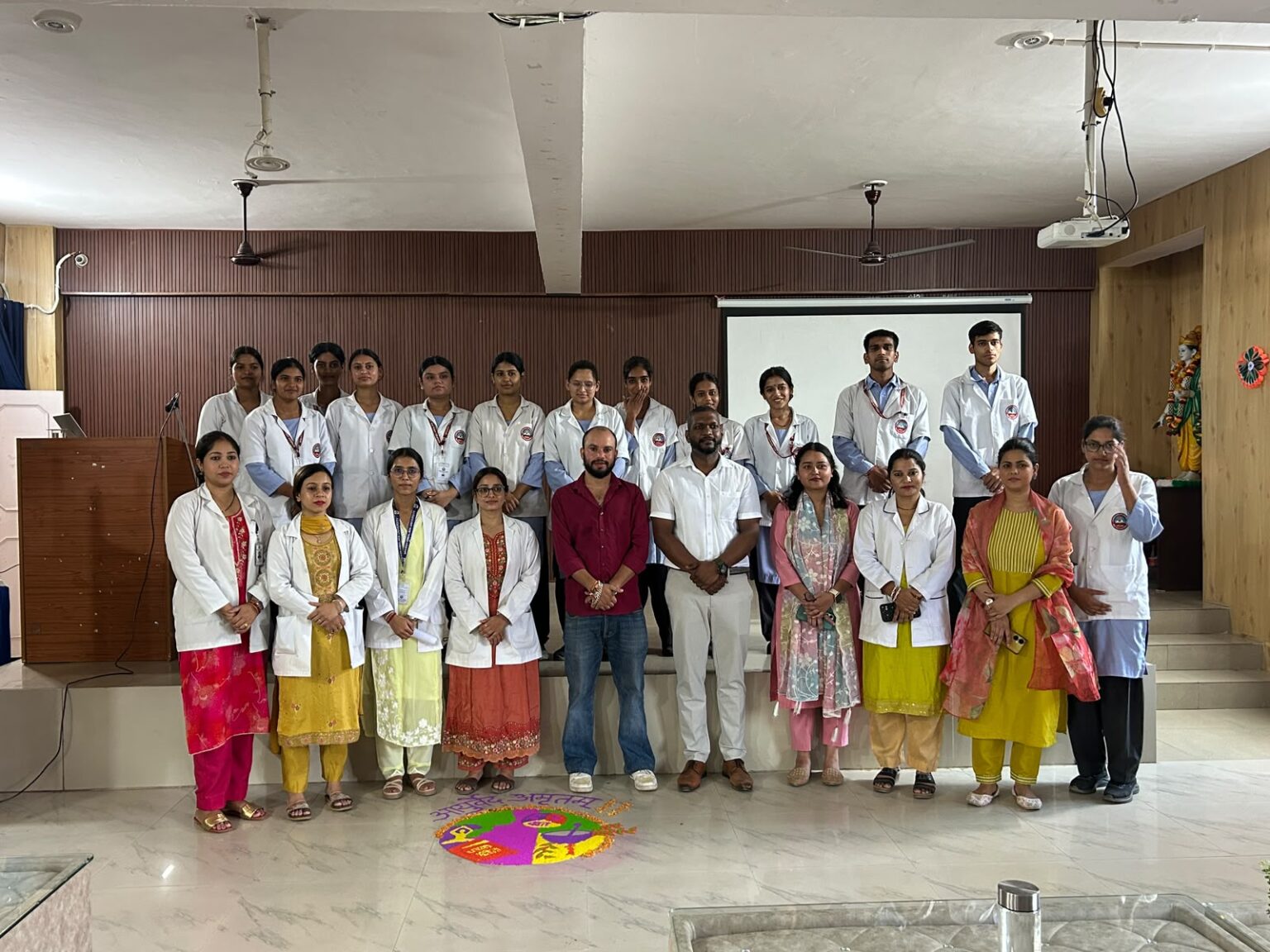 स्पर्श हिमालय विश्वविद्यालय में MY भारत की राष्ट्रीय ऑनलाइन क्विज, युवाओं ने दिखाया उत्साह