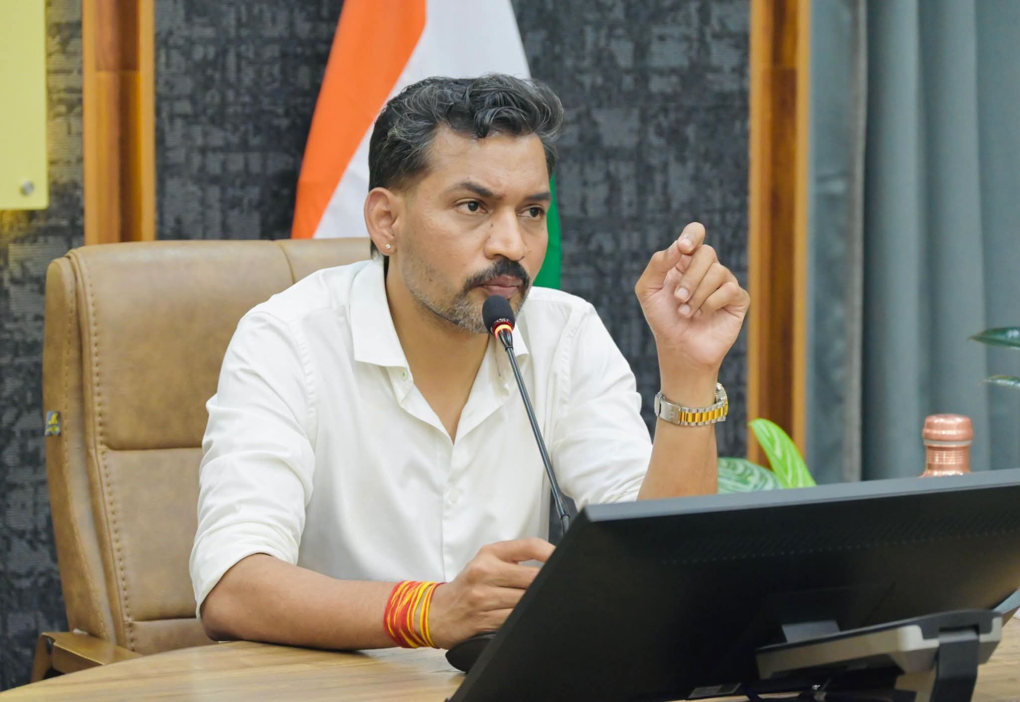 देहरादून की सड़कों पर प्रशासन का एक्शन, 48 प्रमुख मार्गों का होगा निरीक्षण