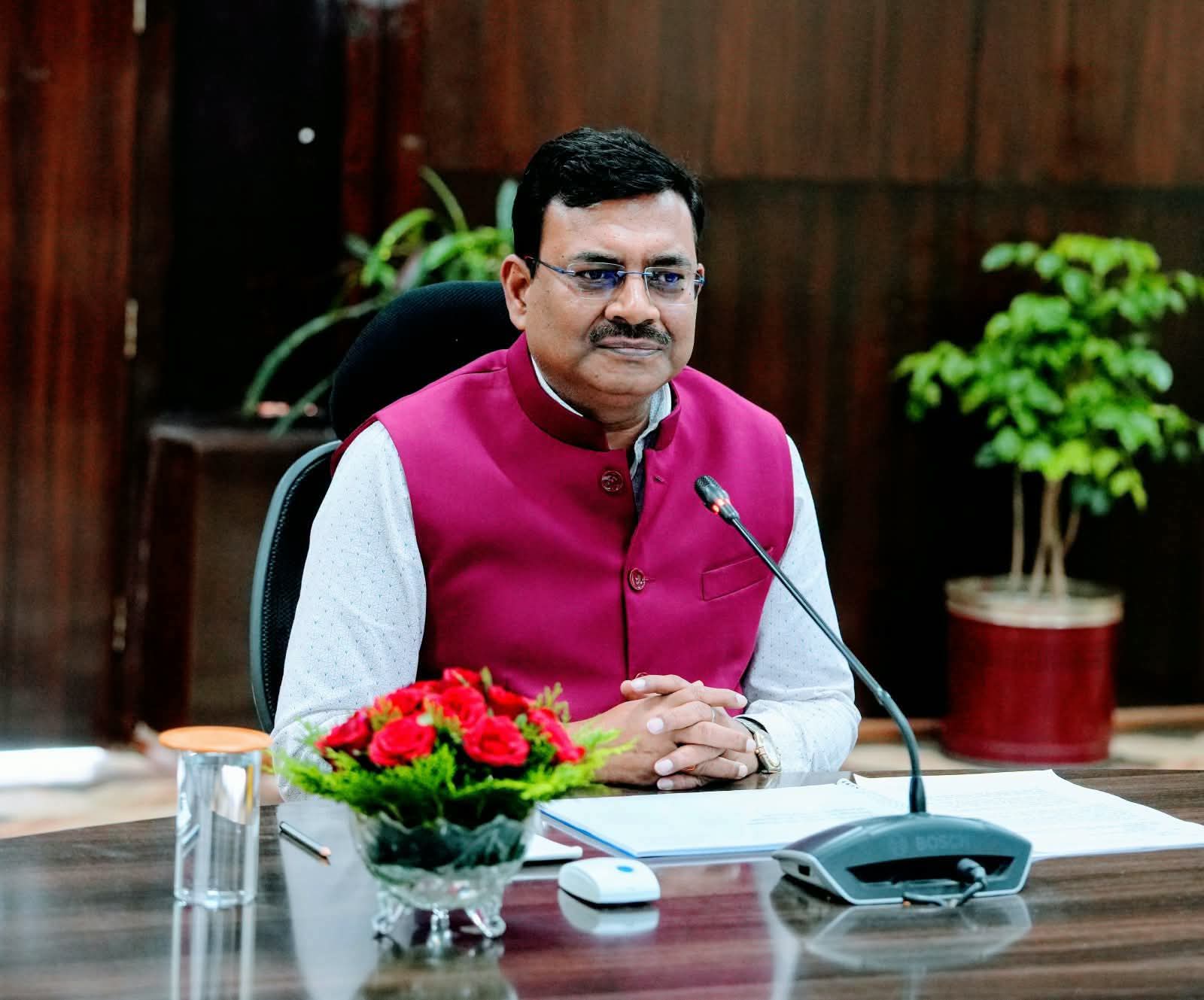 25 बिंदु कार्यक्रम की समीक्षा, मुख्य सचिव ने दिए सख्त निर्देश