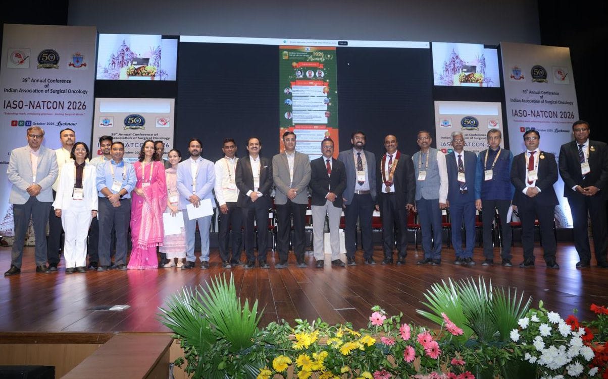 एसजीआरआर की ऑन्कोलॉजी टीम ने राष्ट्रीय सम्मेलन में हासिल की बड़ी उपलब्धि, जीते शीर्ष पुरस्कार