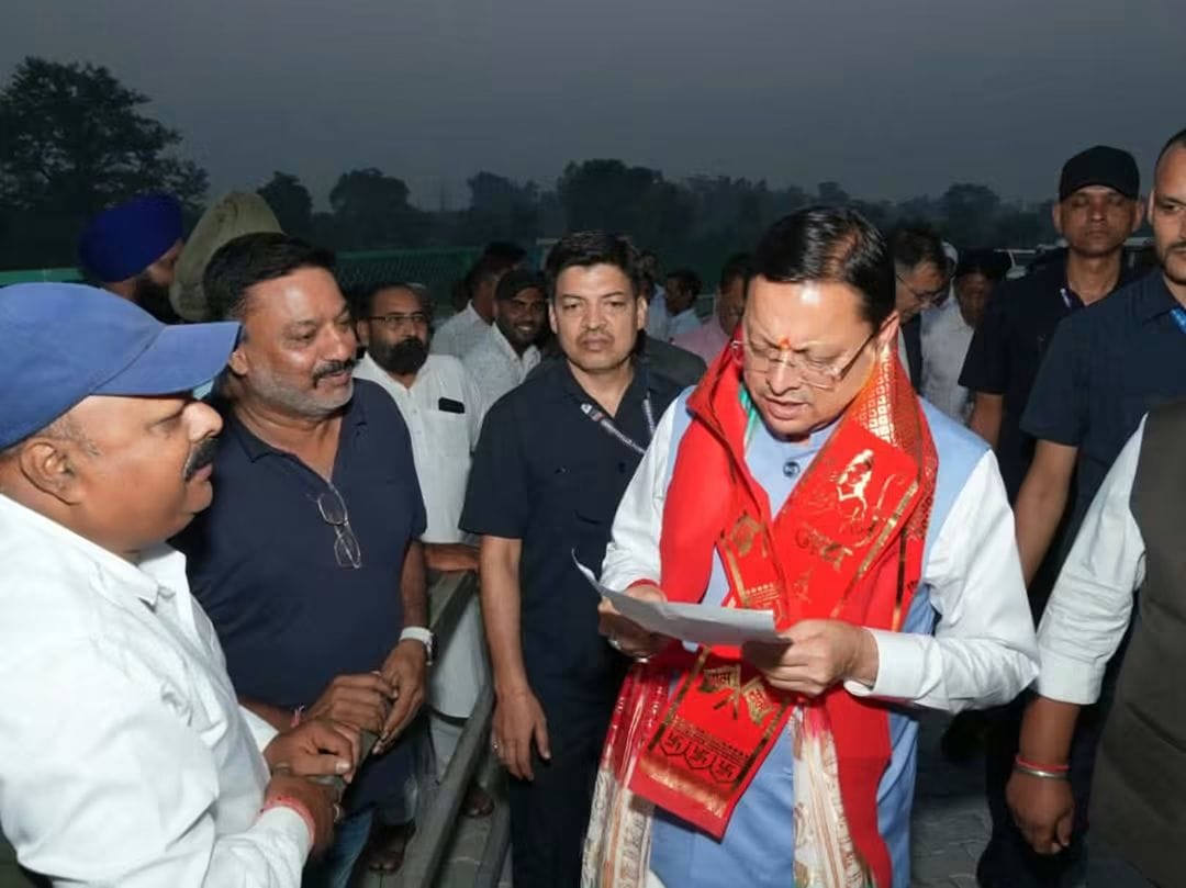 खटीमा में सीएम धामी ने सुनीं जनता की समस्याएं, अधिकारियों को त्वरित निस्तारण के निर्देश